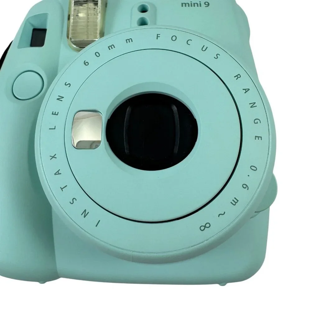 Fujifilm Instax Mini 9 Instant Camera Pastel Blue with Carrying Case
